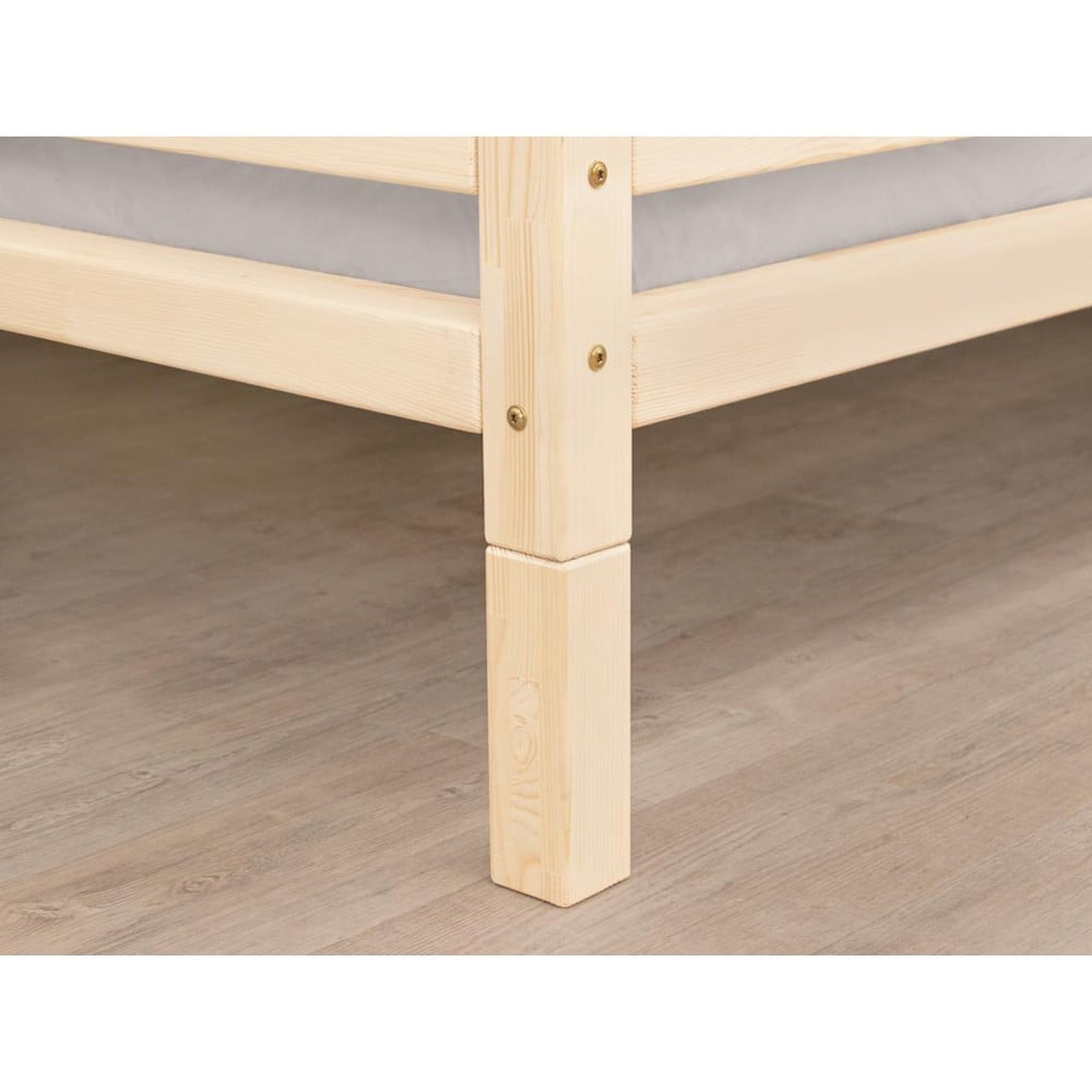 Súprava 4 predĺžených drevených nôh k posteli s matnou lazúrou Benlemi výška 10 cm